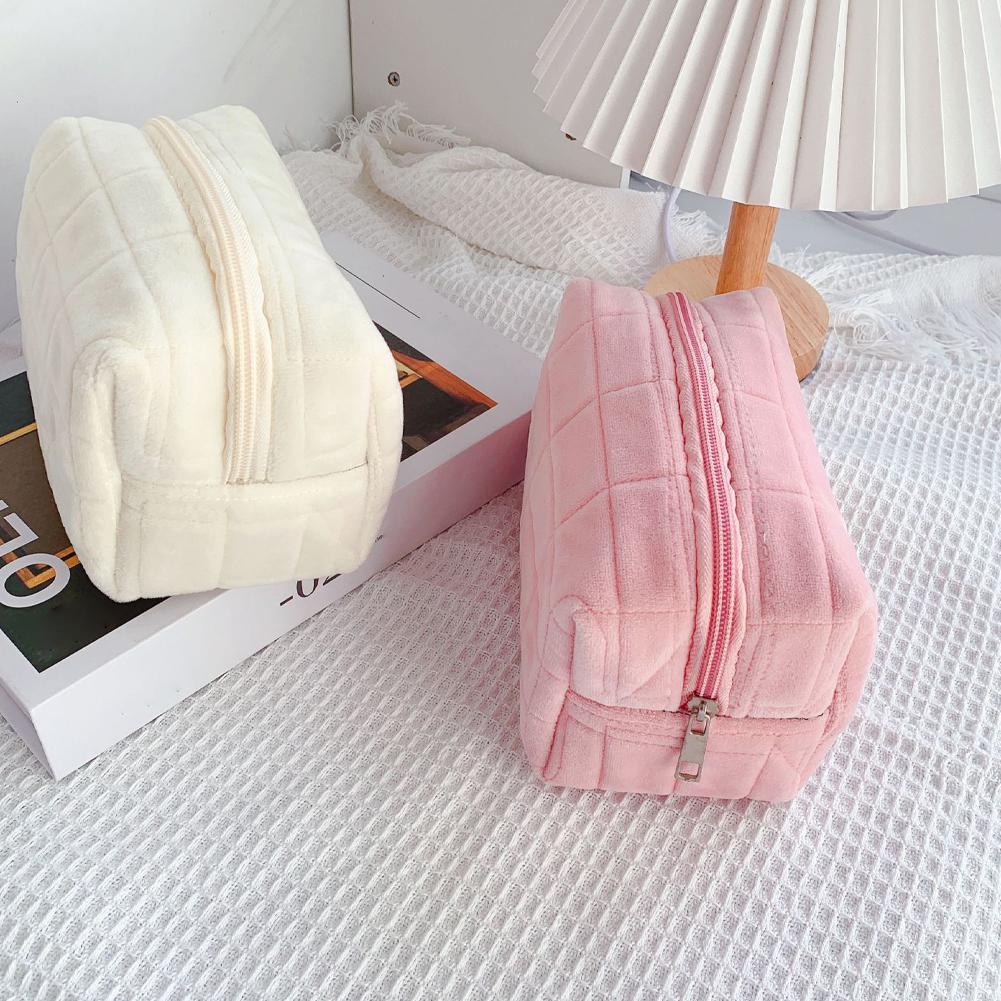Cute Plush Makeup Bag For Wome - Beauty Makeup Women ulasan dan harga