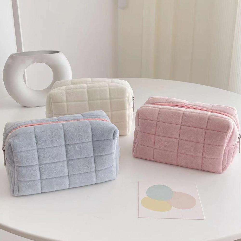 Cute Plush Makeup Bag For Wome - Beauty Makeup Women ulasan dan harga